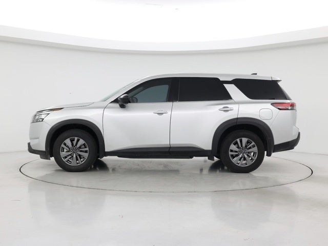 2024 Nissan Pathfinder S