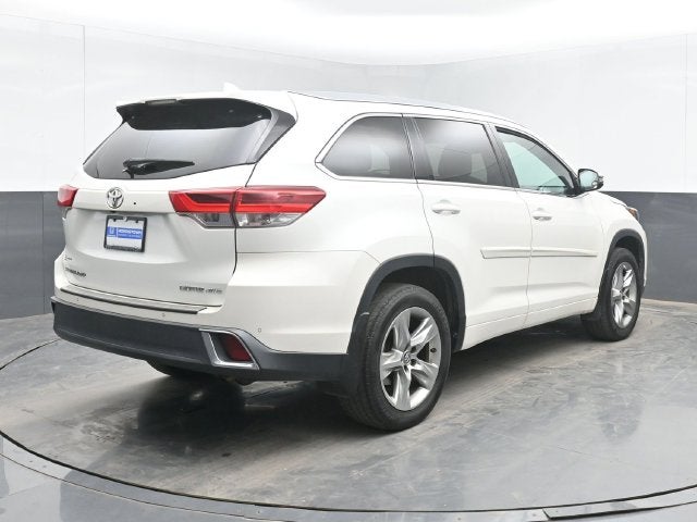 2017 Toyota Highlander Limited