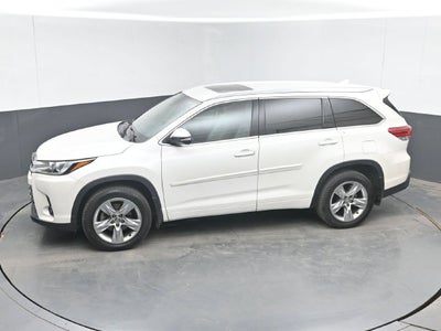2017 Toyota Highlander Limited