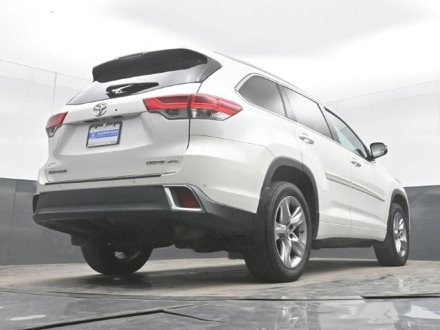 2017 Toyota Highlander Limited