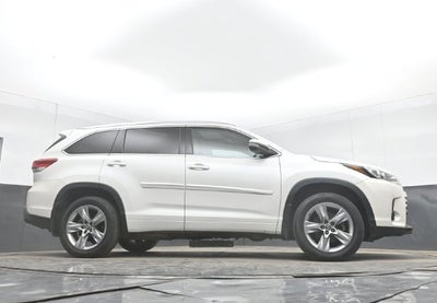 2017 Toyota Highlander Limited