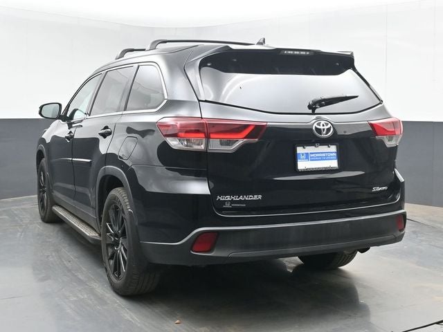 2019 Toyota Highlander SE