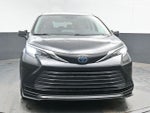 2021 Toyota Sienna LE 8 Passenger