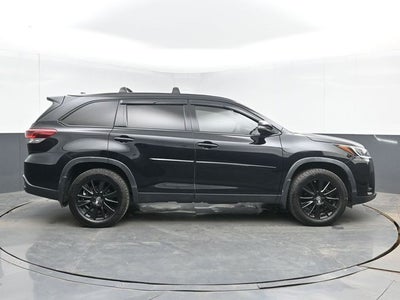2019 Toyota Highlander Base