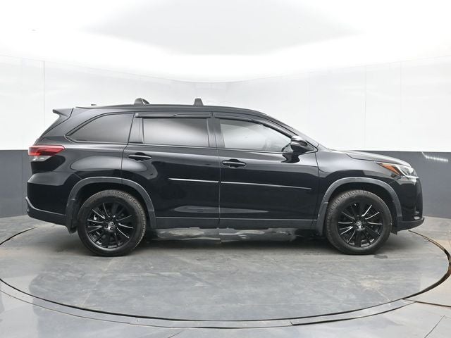 2019 Toyota Highlander Base