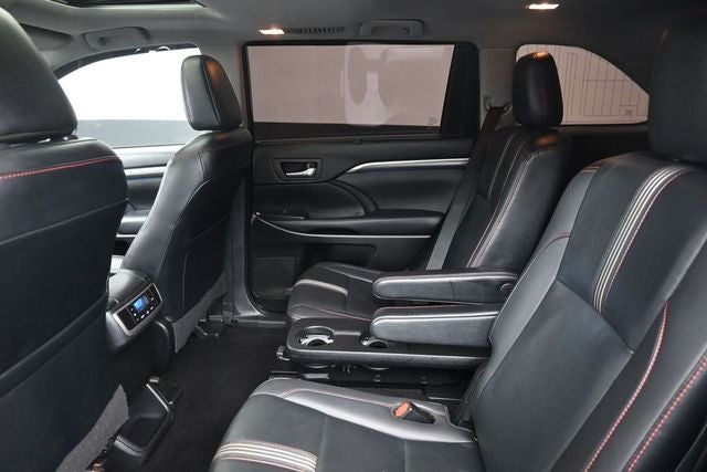 2019 Toyota Highlander Base
