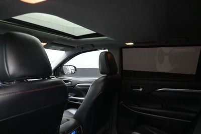 2019 Toyota Highlander Base