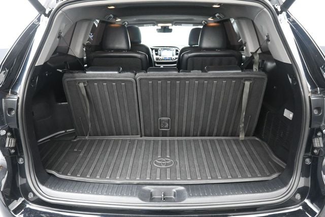 2019 Toyota Highlander Base