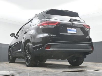 2019 Toyota Highlander Base