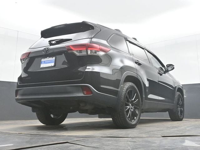 2019 Toyota Highlander Base