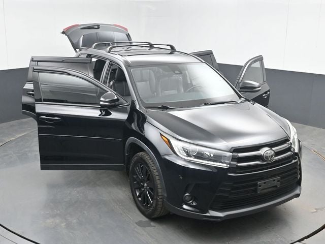 2019 Toyota Highlander Base