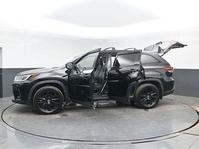 2019 Toyota Highlander Base