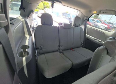 2019 Toyota Sienna XLE 8 Passenger