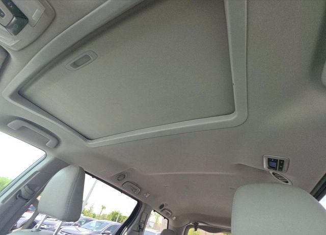 2019 Toyota Sienna XLE 8 Passenger