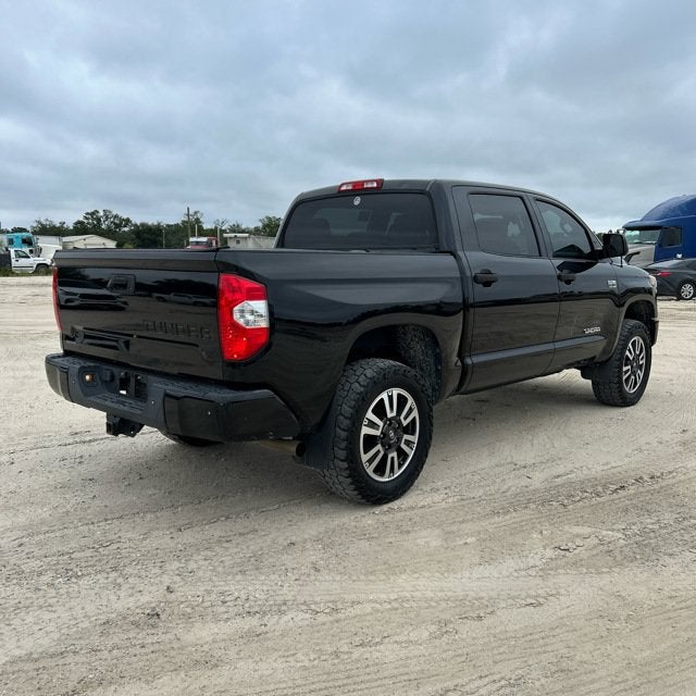 2018 Toyota Tundra SR5