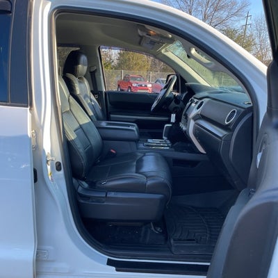 2018 Toyota Tundra SR5