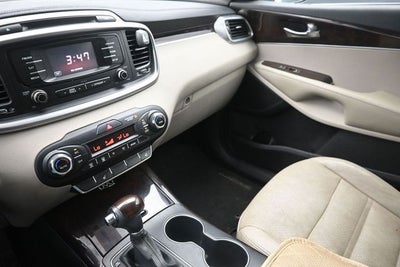 2016 Kia Sorento EX