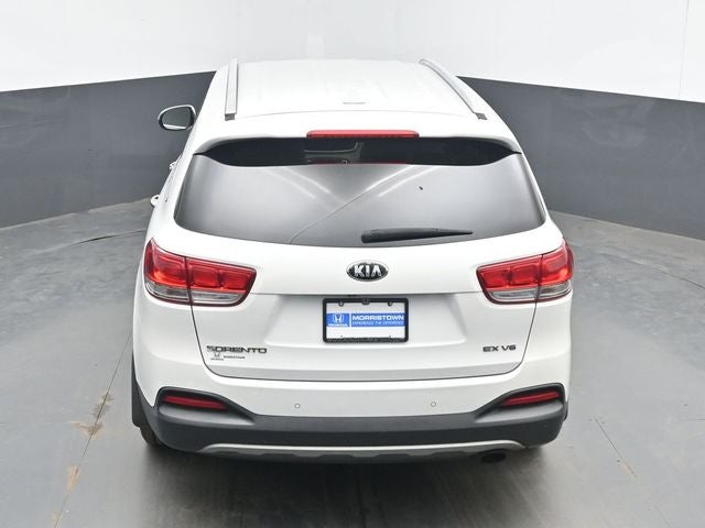 2016 Kia Sorento EX