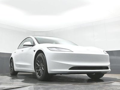 2025 Tesla Model 3 Long Range