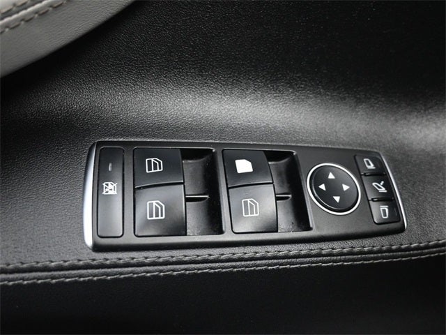 2014 Tesla Model S Base