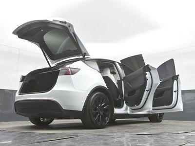 2022 Tesla Model Y Long Range