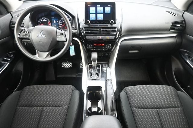 2023 Mitsubishi Eclipse Cross LE