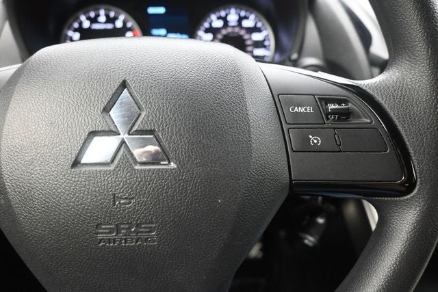 2023 Mitsubishi Eclipse Cross LE
