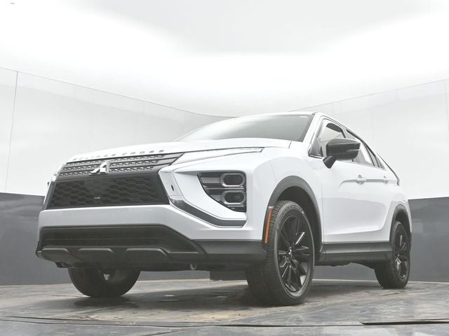 2023 Mitsubishi Eclipse Cross LE