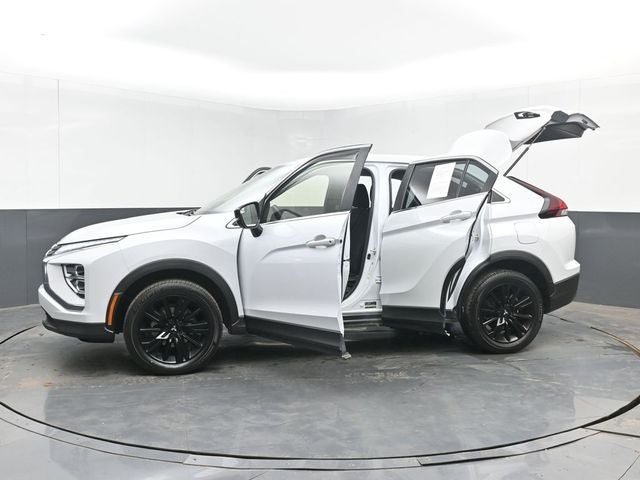 2023 Mitsubishi Eclipse Cross LE