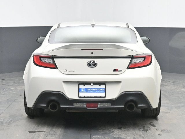 2024 Toyota GR86 Premium