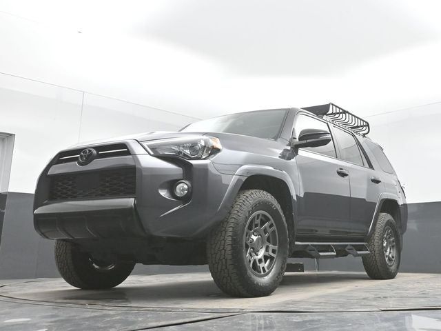 2020 Toyota 4Runner Venture