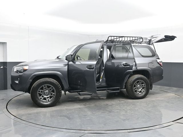 2020 Toyota 4Runner Venture