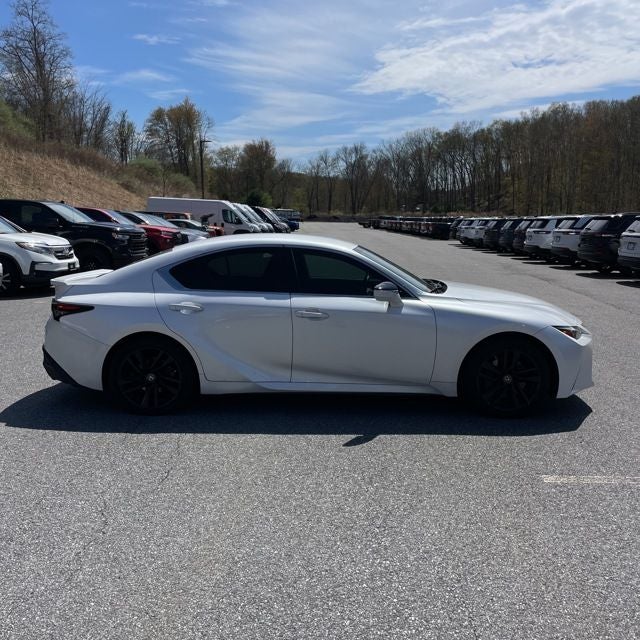 2021 Lexus IS 300 300