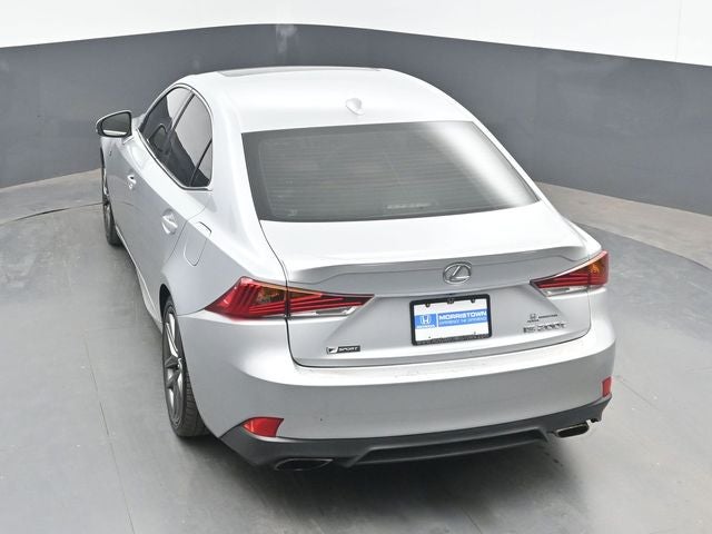 2017 Lexus IS Turbo 200t