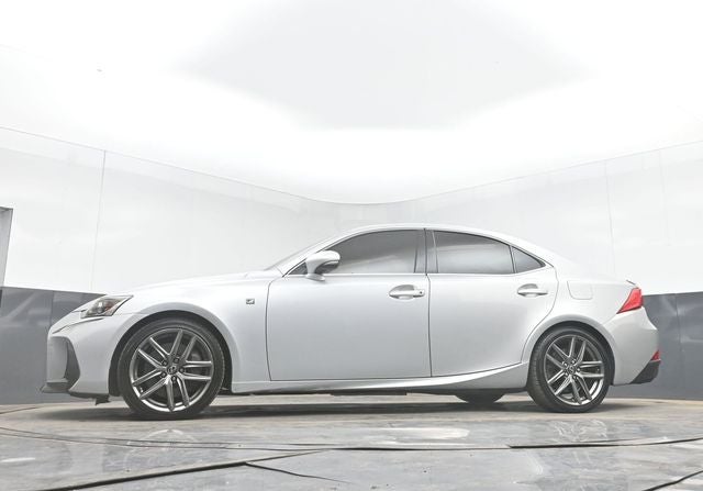 2017 Lexus IS Turbo 200t