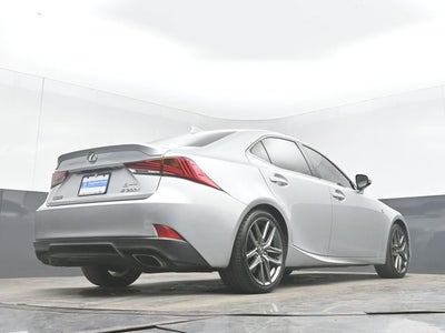 2017 Lexus IS Turbo 200t