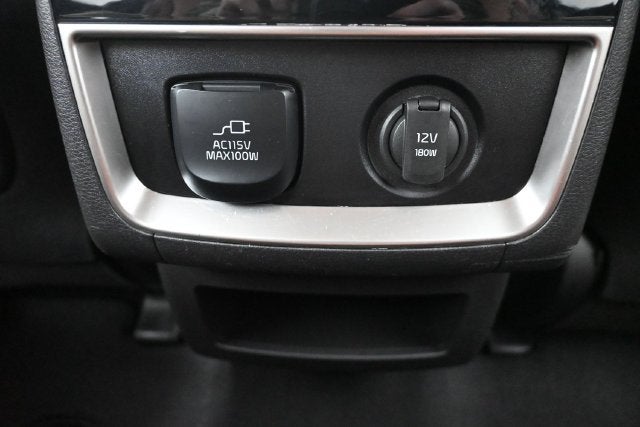 2024 Kia Carnival SX