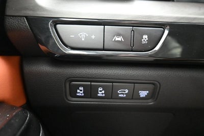 2024 Kia Carnival SX