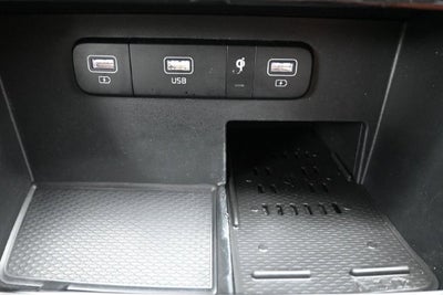 2024 Kia Carnival SX