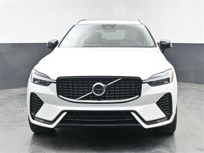 2024 Volvo XC60 B5 Plus Dark Theme