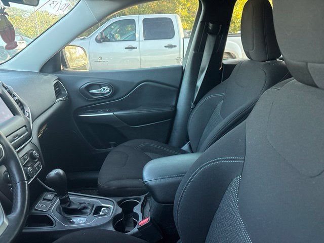 2019 Jeep Cherokee Latitude