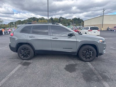 2023 Jeep Cherokee Altitude