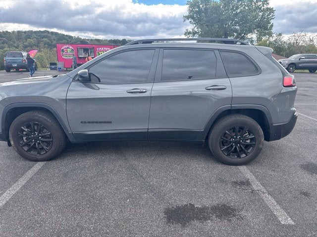 2023 Jeep Cherokee Altitude