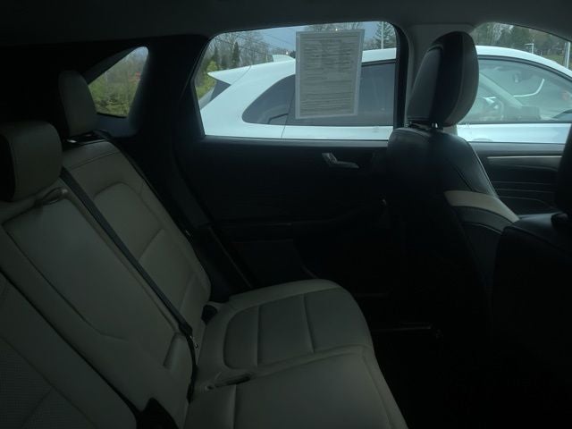 2021 Ford Escape Titanium