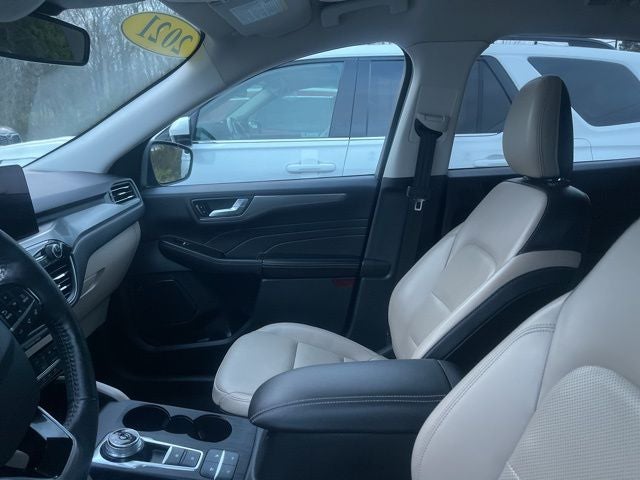 2021 Ford Escape Titanium