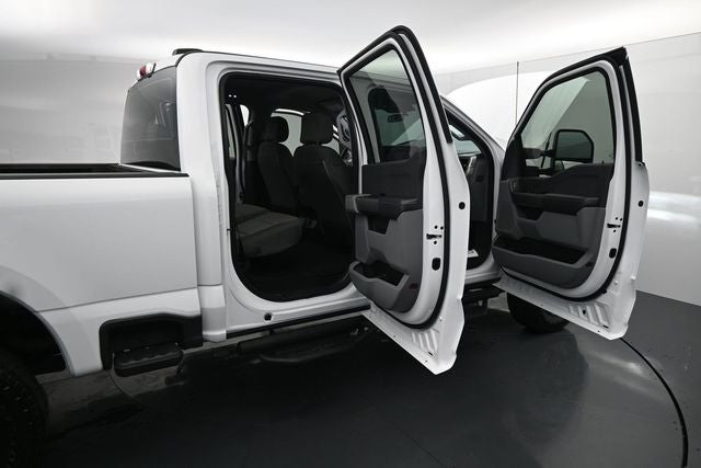 2026 Ford Super Duty F-250 Pickup XL STX Appearance Package