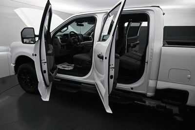 2026 Ford Super Duty F-250 Pickup XL STX Appearance Package