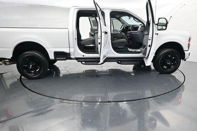 2026 Ford Super Duty F-250 Pickup XL STX Appearance Package