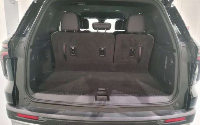 2025 Chevrolet Traverse LT 2LT
