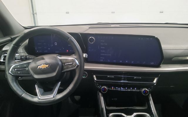 2025 Chevrolet Traverse LT 2LT